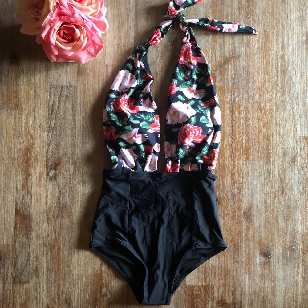 Cupshe Halter One Piece Floral Bathing Suit